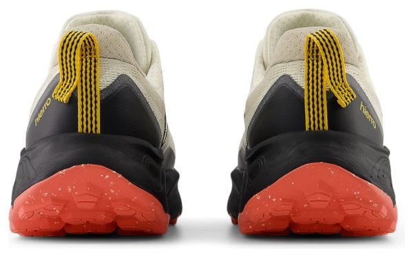 Chaussures Trail New Balance Fresh Foam X Hierro v9 Beige/Noir/Rose Homme