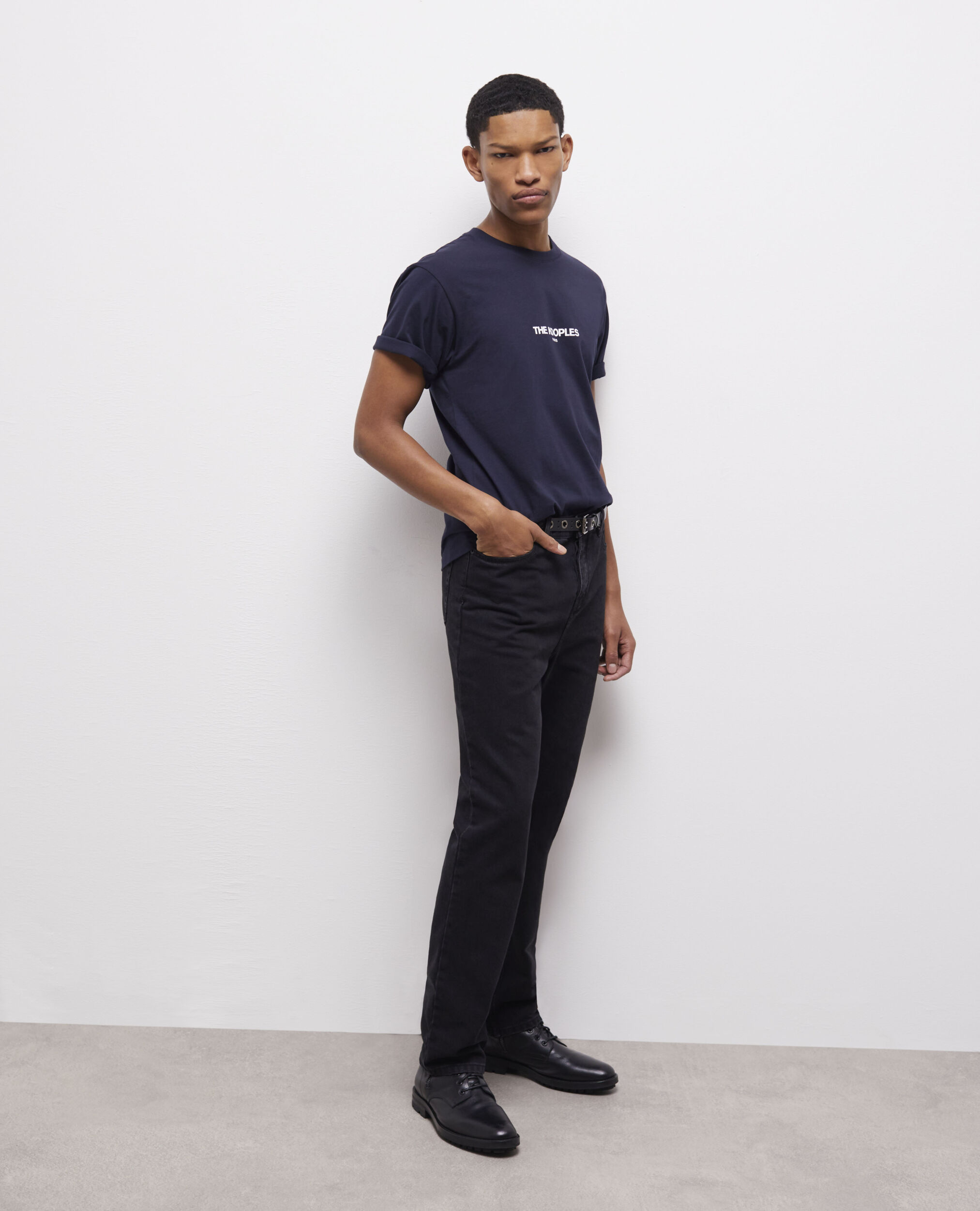 T-shirt bleu marine en coton imprimé