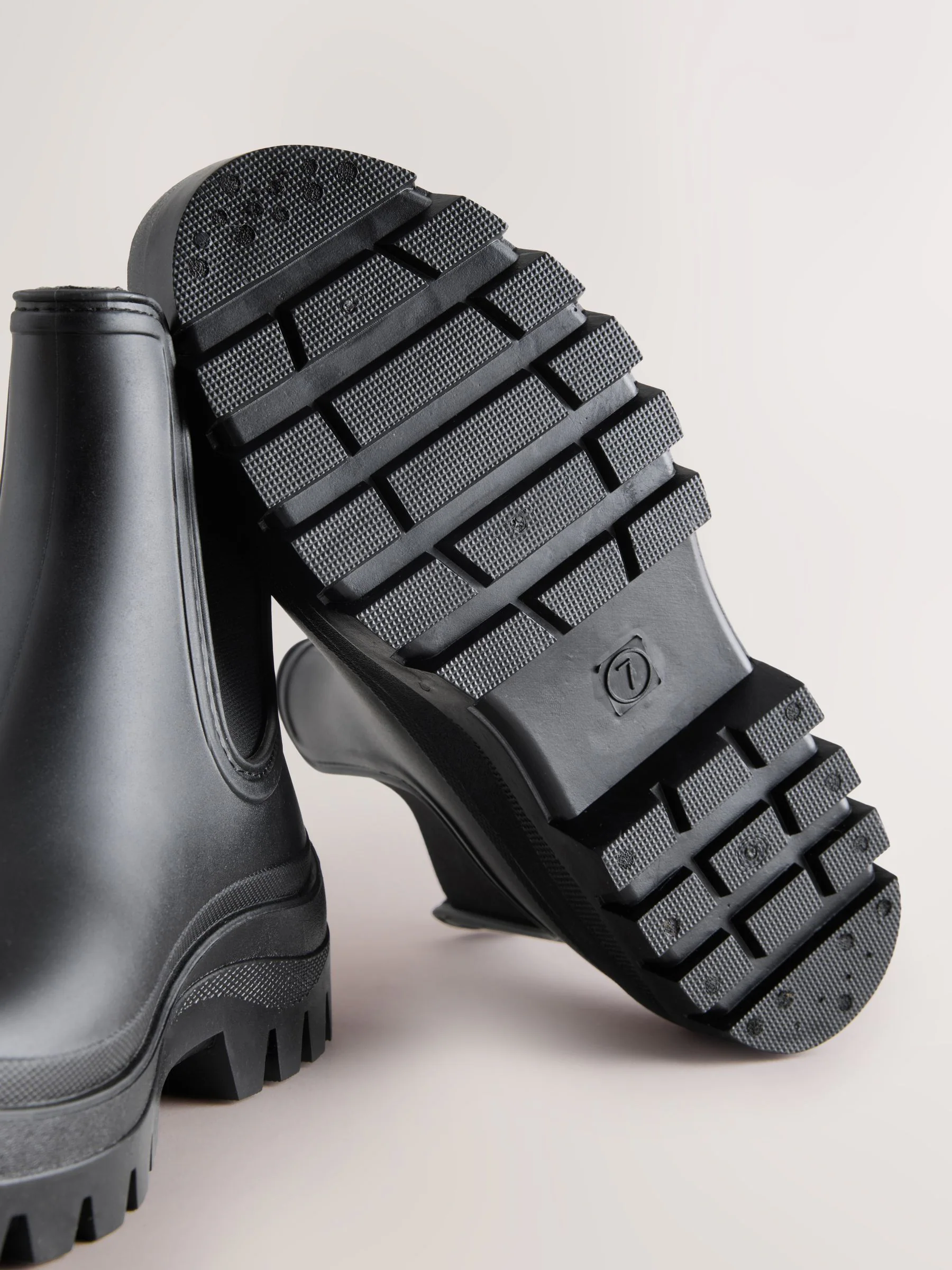 Zwart - Faux Fur Lined Chelsea Ankle Wellies