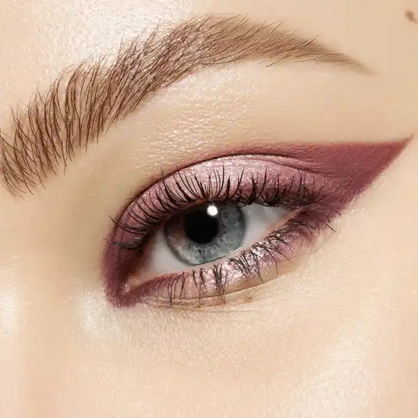 Blooming Bliss Slim Eyeshadow Palette 020 Colors of Bloom