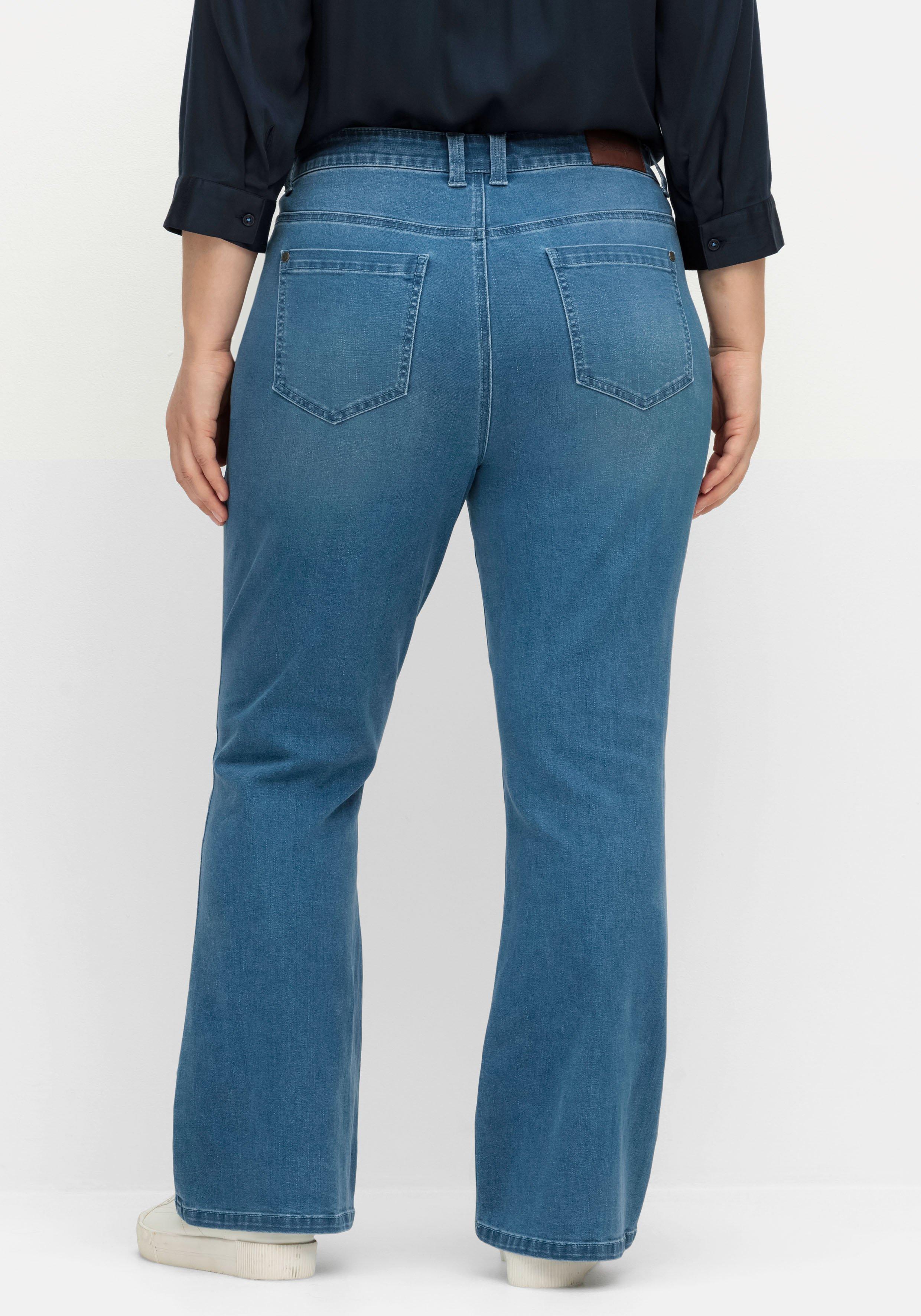Bootcut-Jeans mit Catfaces und Shaping-Einsatz