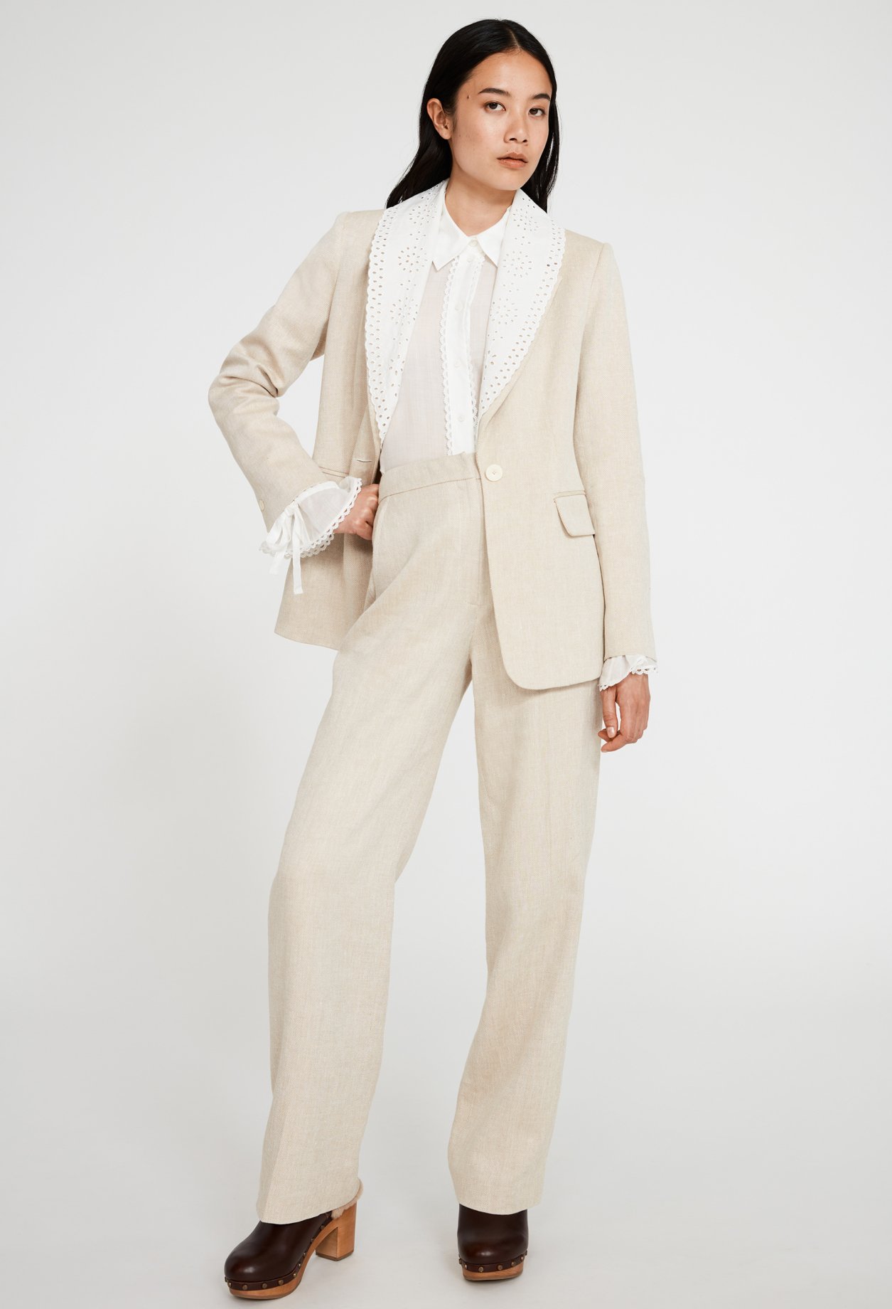 Veste beige tailleur &agrave; col