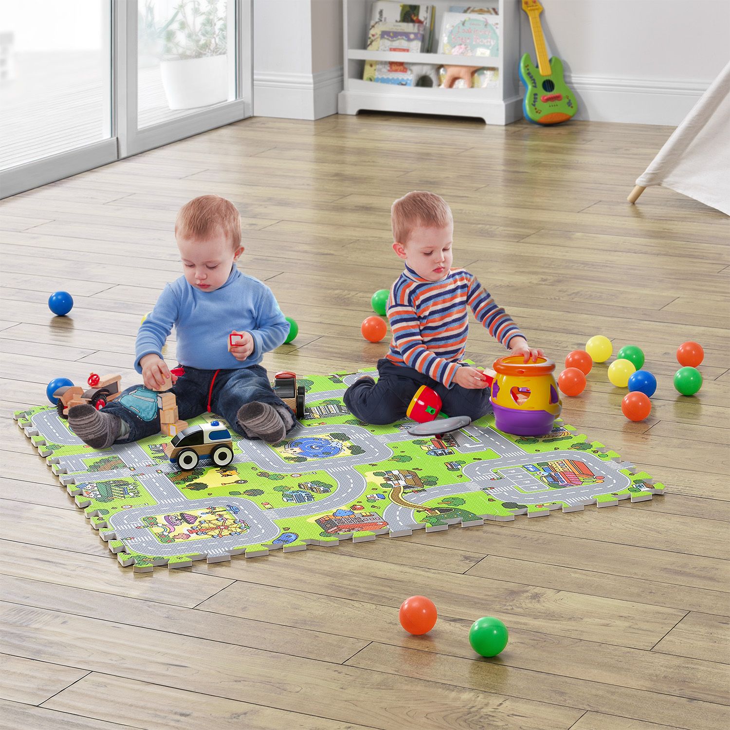 Juskys Kinder Puzzlematte Jascha 9 Teile - Stadt & Straßen – rutschfest – Spielmatte ab 10 Monate