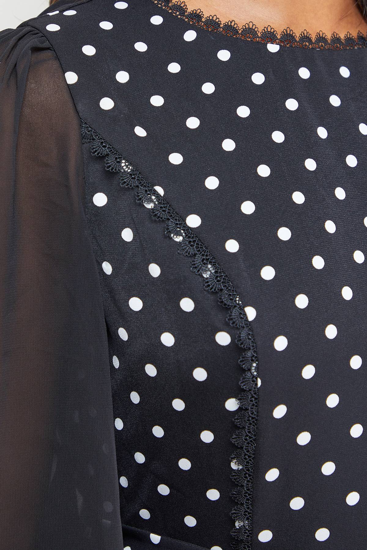 Oasis Robe Mini Évasée à Pois avec Ceinture et Manches Bouffantes