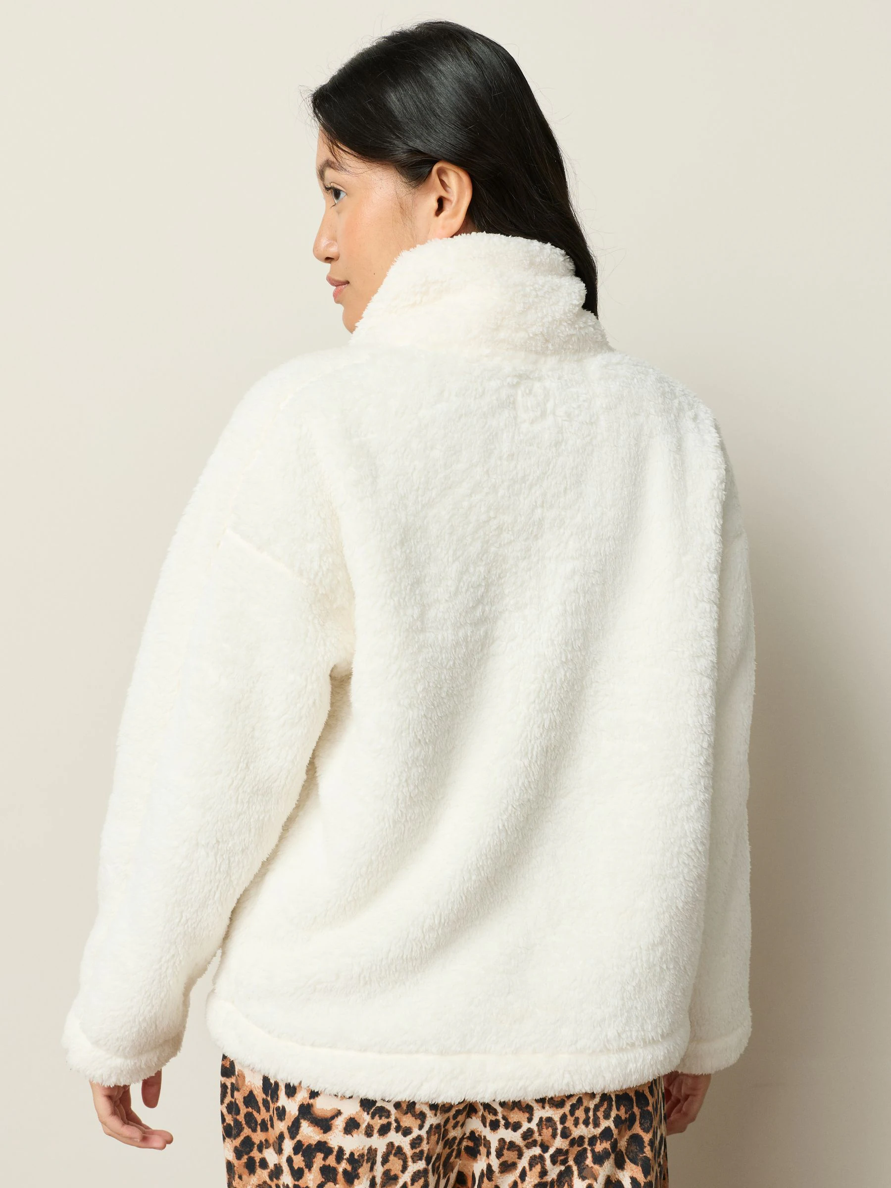 Crème - Borg fleece met korte rits