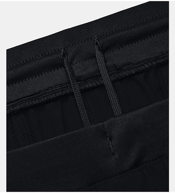 Under Armour Men UA HIIT Woven 6in Shorts