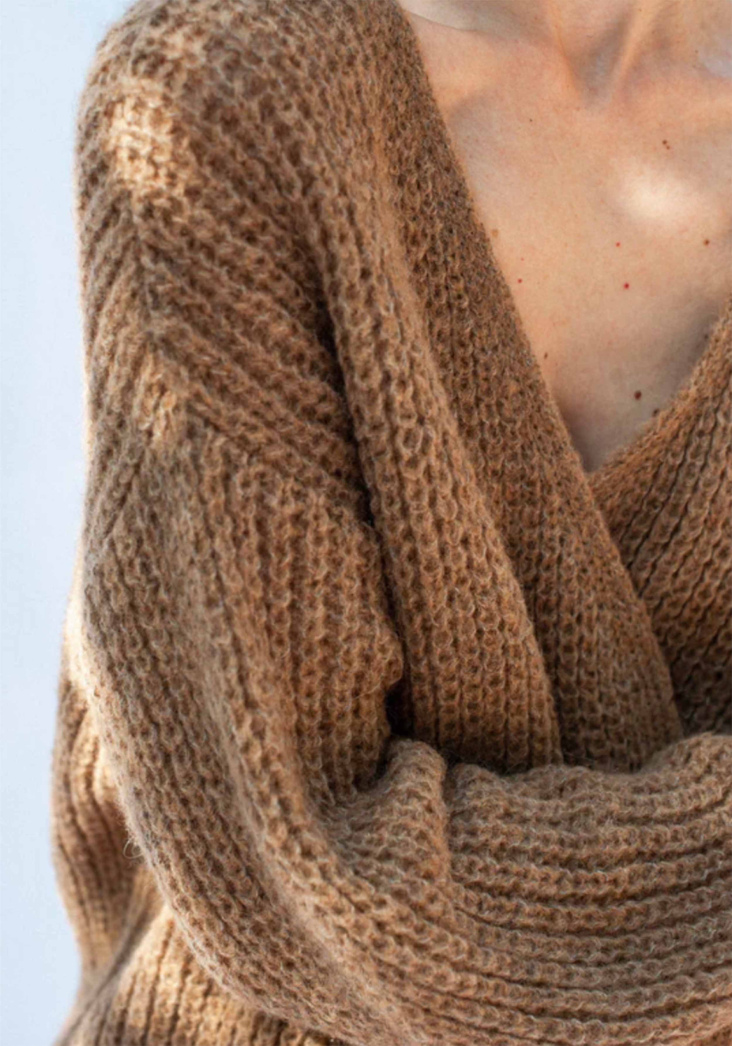 Jungle Folk Wrap Cardigan Vega Undyed Camel