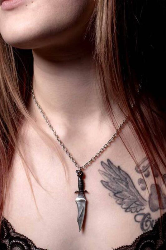 Vampyre Knife Pendant | Alchemy Gothic Collier