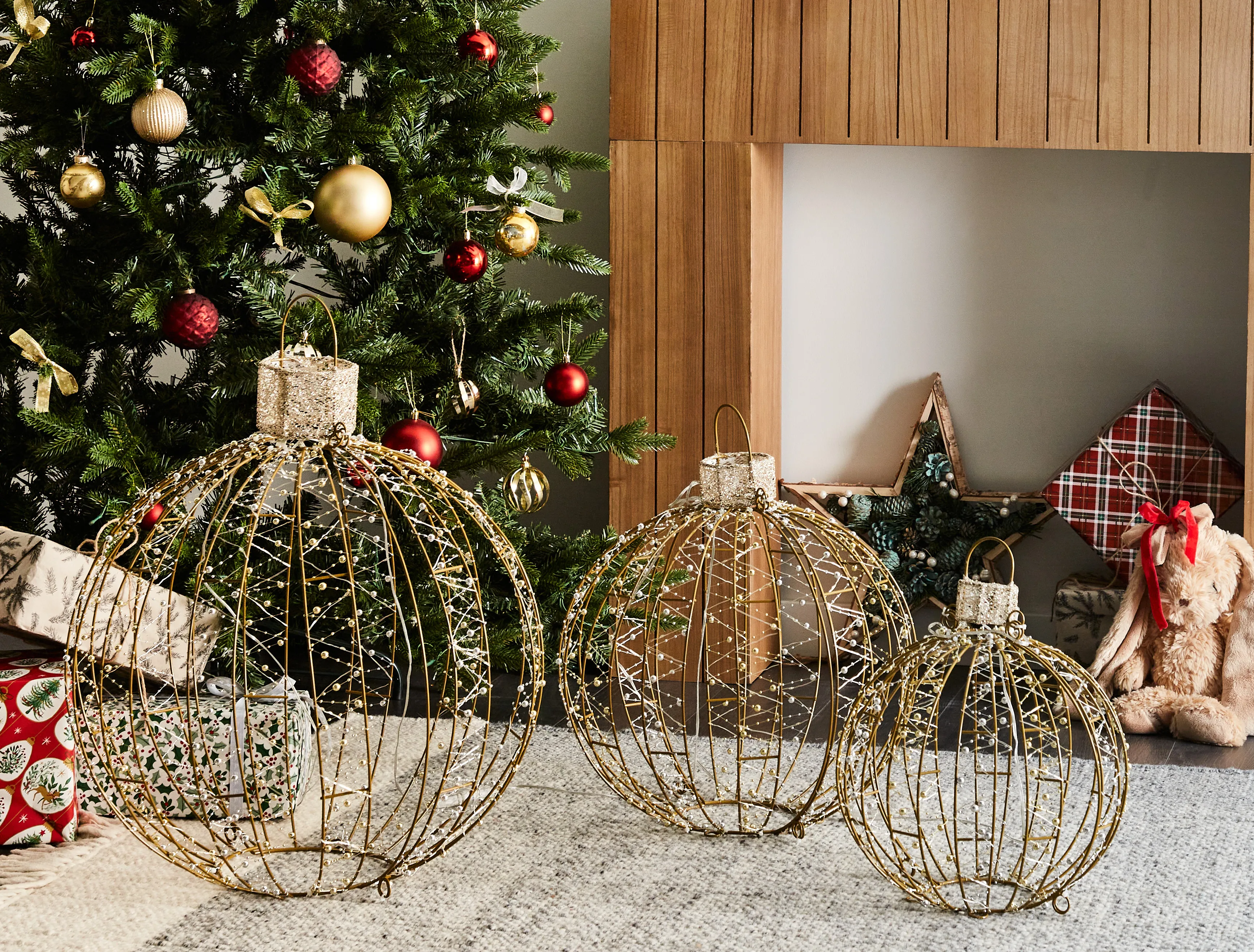 Buitendecoratie LED GAROUR Kerstbal 65/50/40 cm Goud
