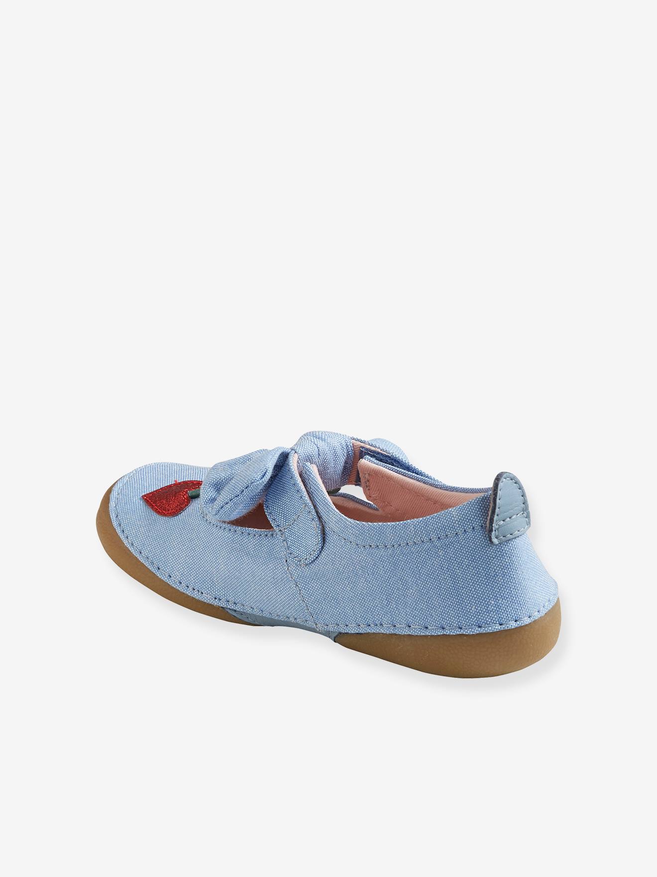 Pantufas de lona com sola autoadesiva, para meninas, lisas, azul claro com estampas.