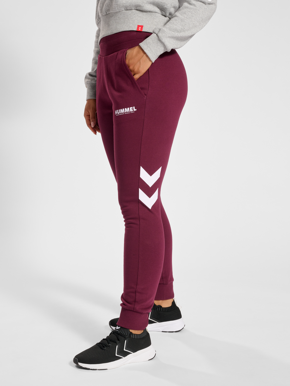 hmlLEGACY WOMAN TAPERED PANTS