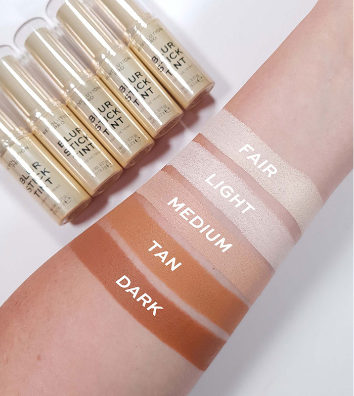 Revolution Pro - Base Blur Stick Tint - Escuro