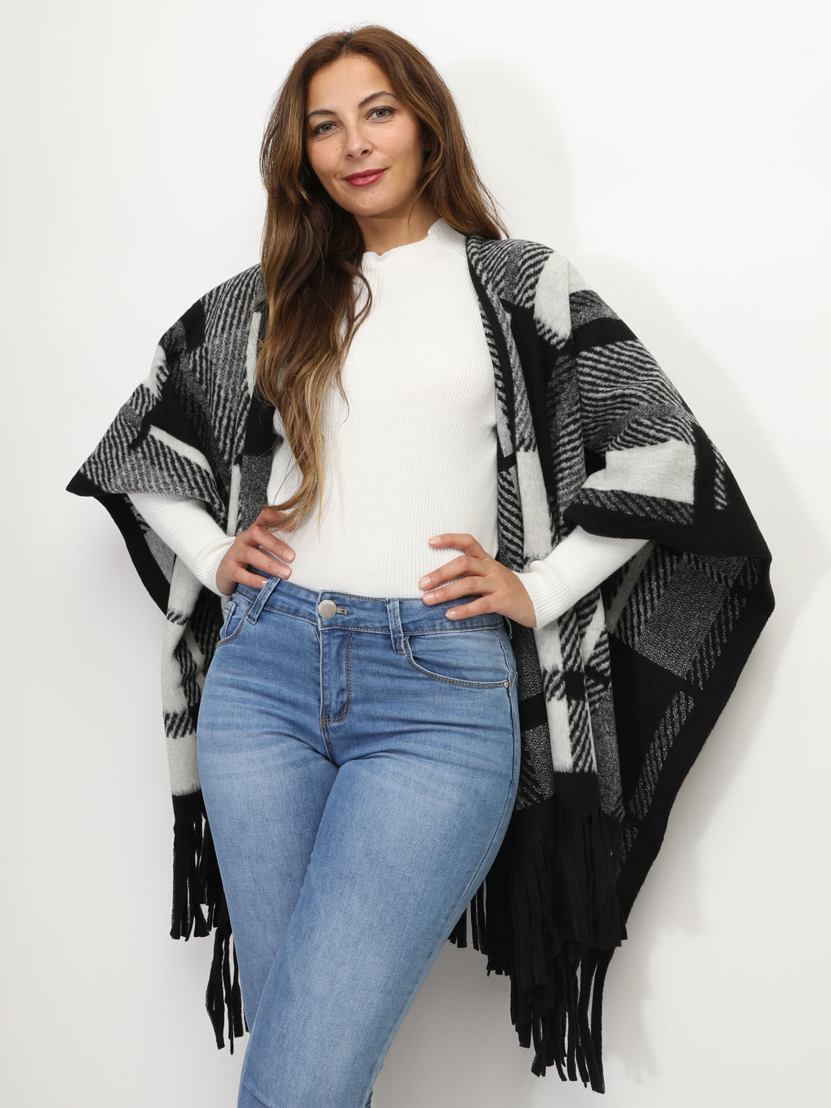 Poncho à franges motif tartan- Noir