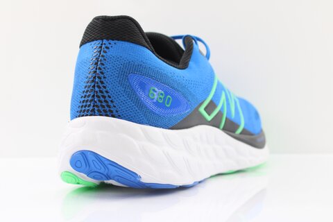 New Balance 680 V 8