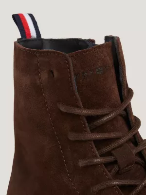 Botas de tornozelo de camurça com cadarço