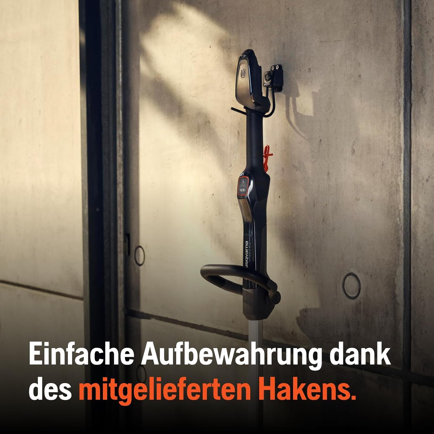 Husqvarna Akku Rasentrimmer Aspire T28-P4A mit 18 V 2,5Ah Akku (P4A 18-B45) und Ladegerät (P4A 18-C70), Elektrischer Rasenkantenschneider mit Faden, Freischneider