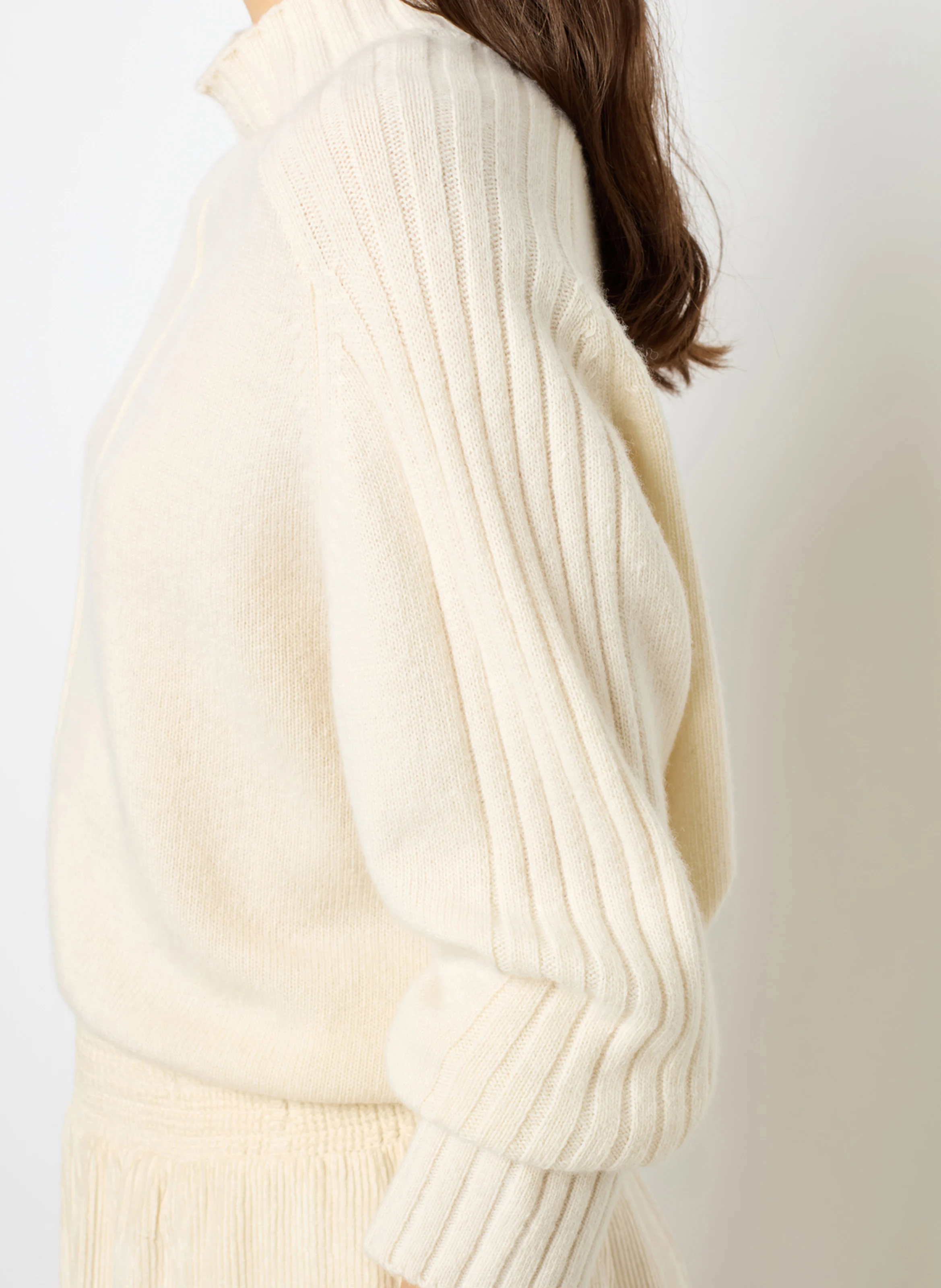 JAINA - Pull col montant en laine et en cachemire mélangés | Blanc
