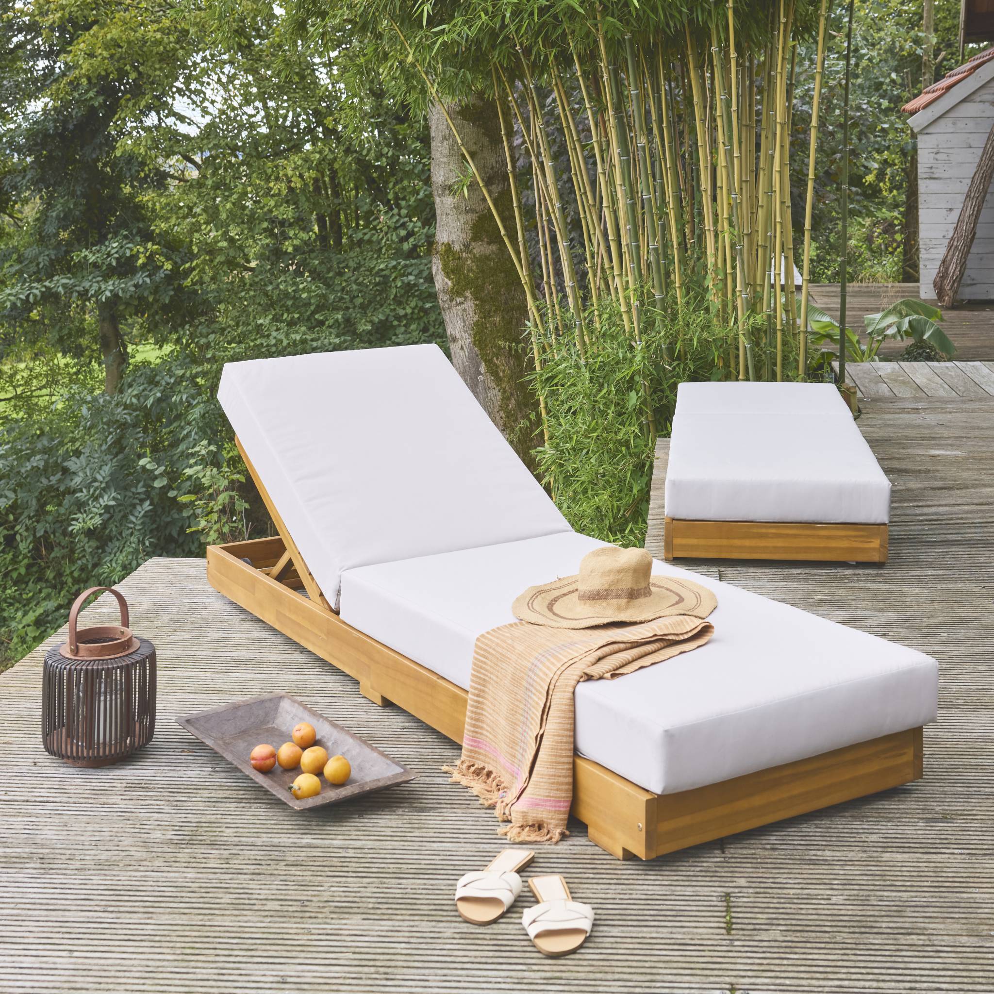 sweeek - Ligstoelen met meerdere standen en wieltjes acaciahout (set