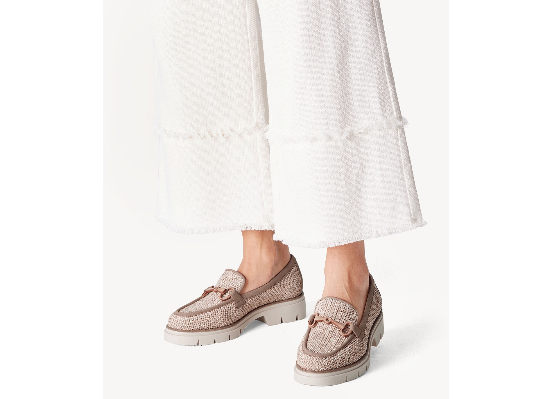 24316 taupe