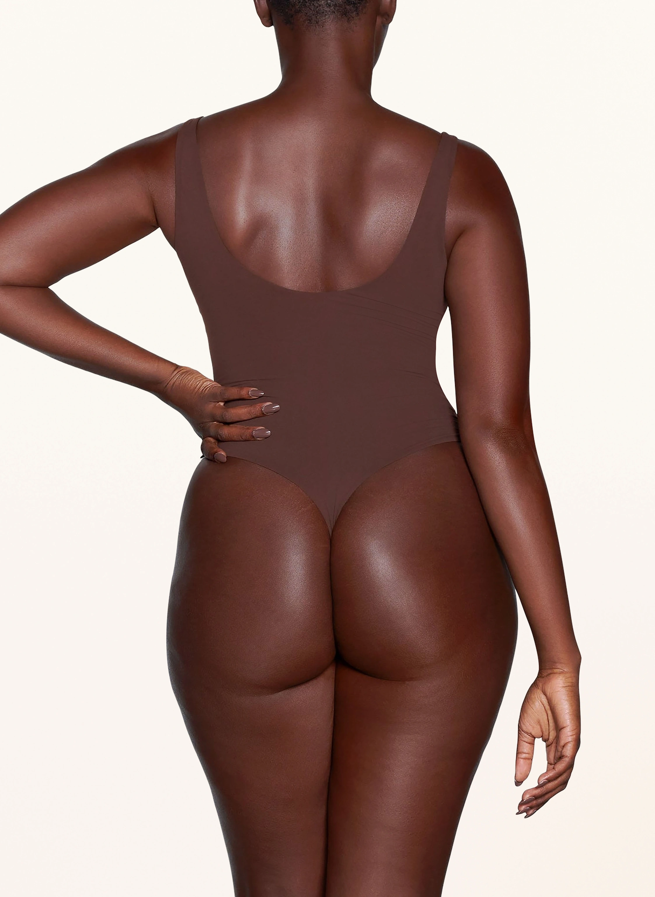 SKIMS String-Body FITS EVERYBODY