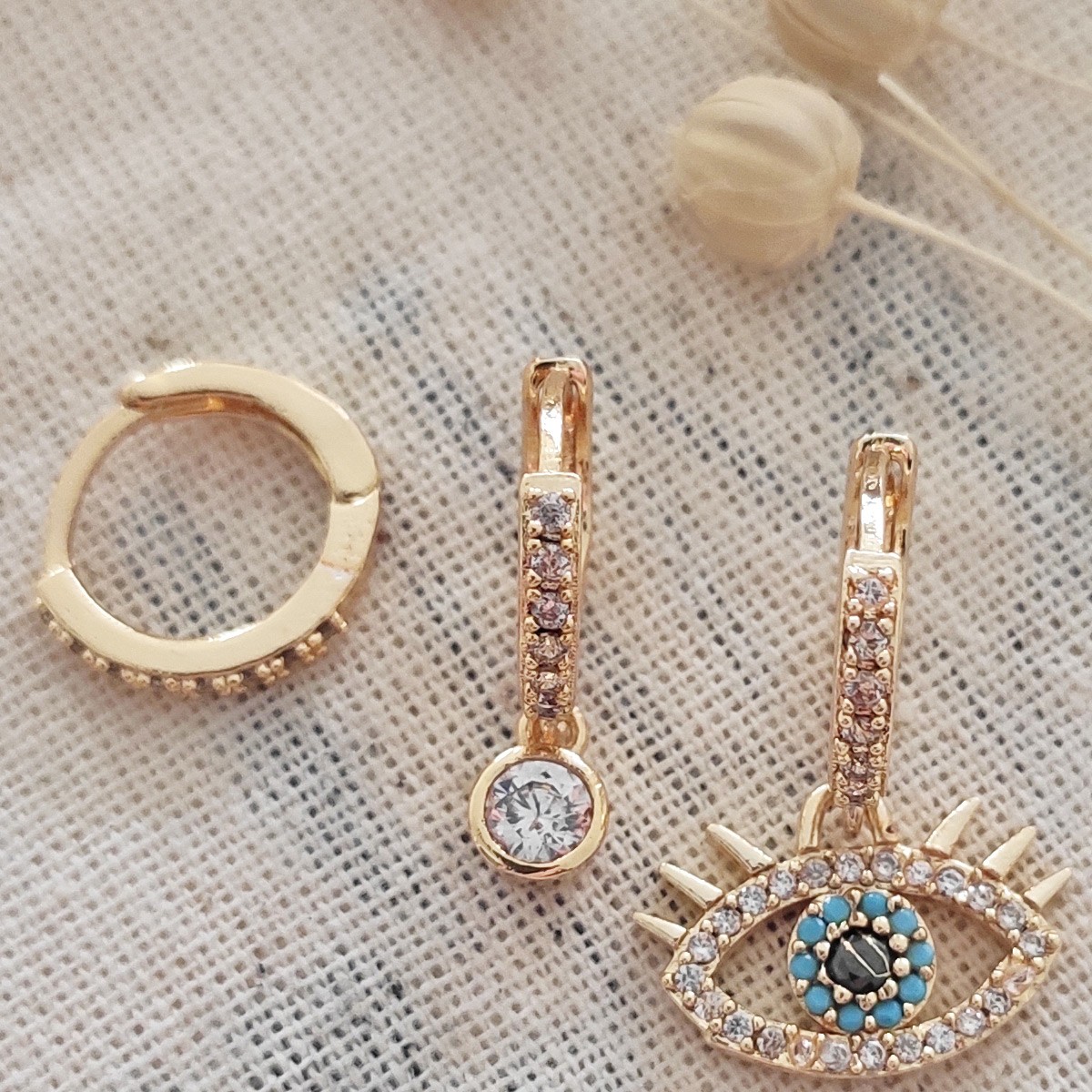 Trio de boucles d'oreilles - Laiton plaqué or & zircons