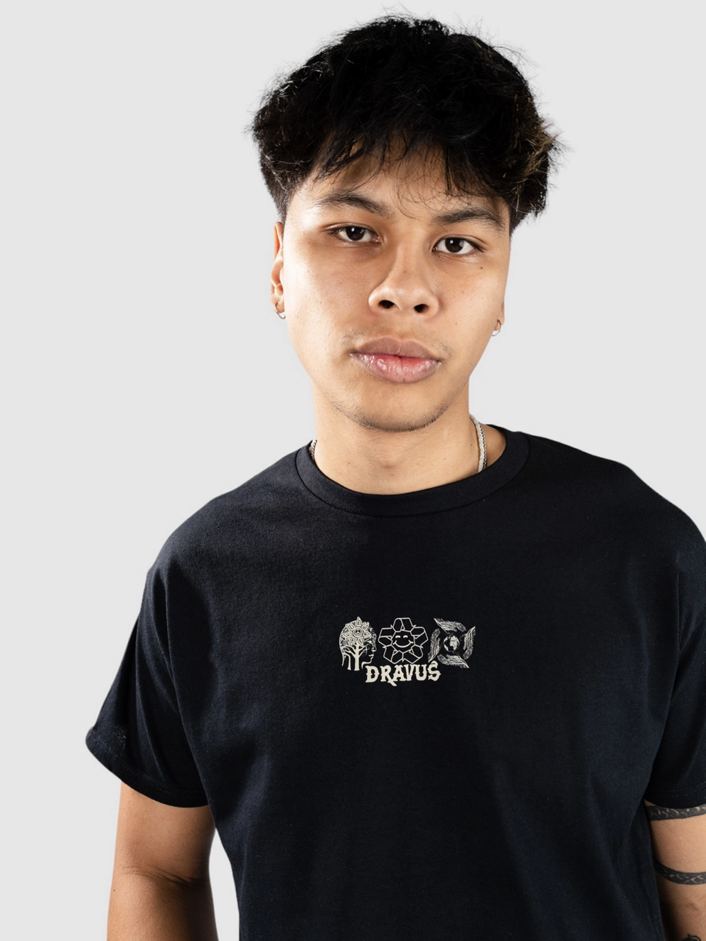 Dravus Natures Embrace Bt T-Shirt black