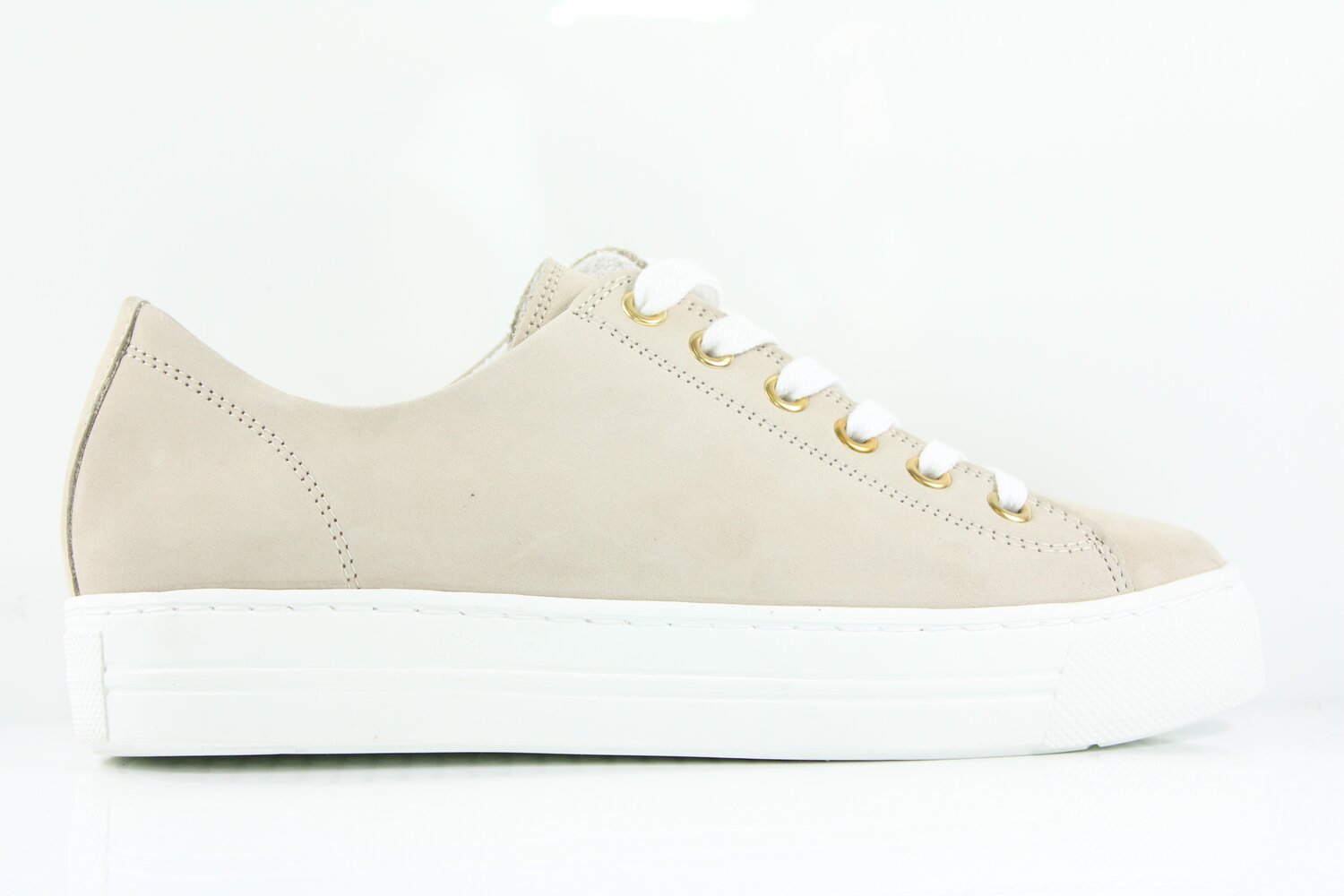 Gil Peterson Sneaker