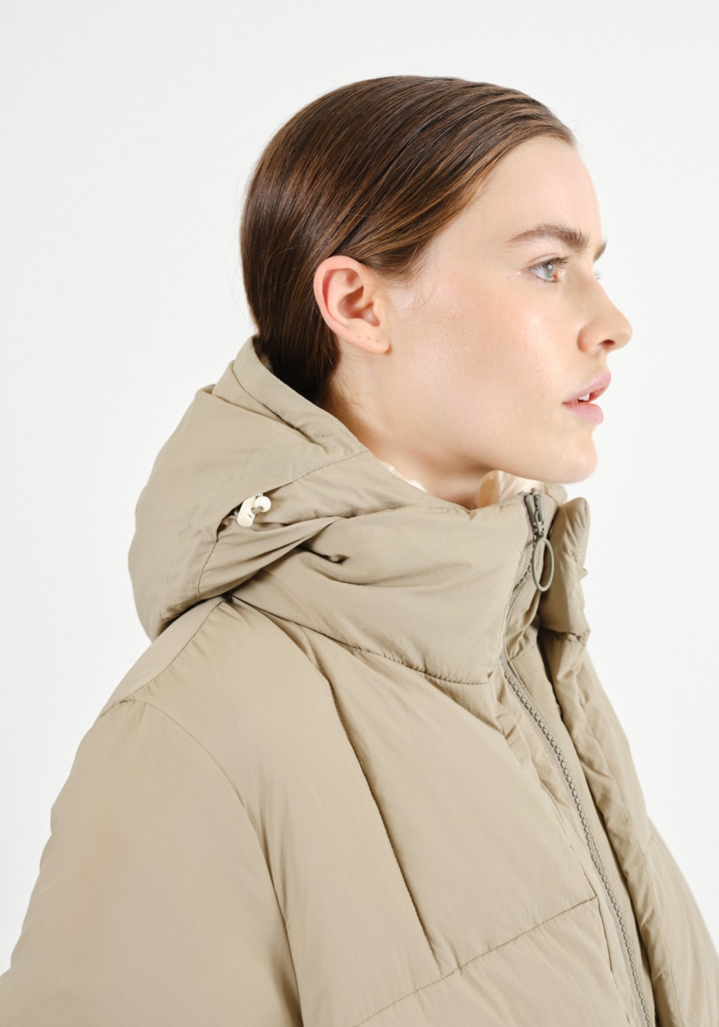 Embassy of Bricks and Logs Puffer-Jacke Fargo Pale Olive