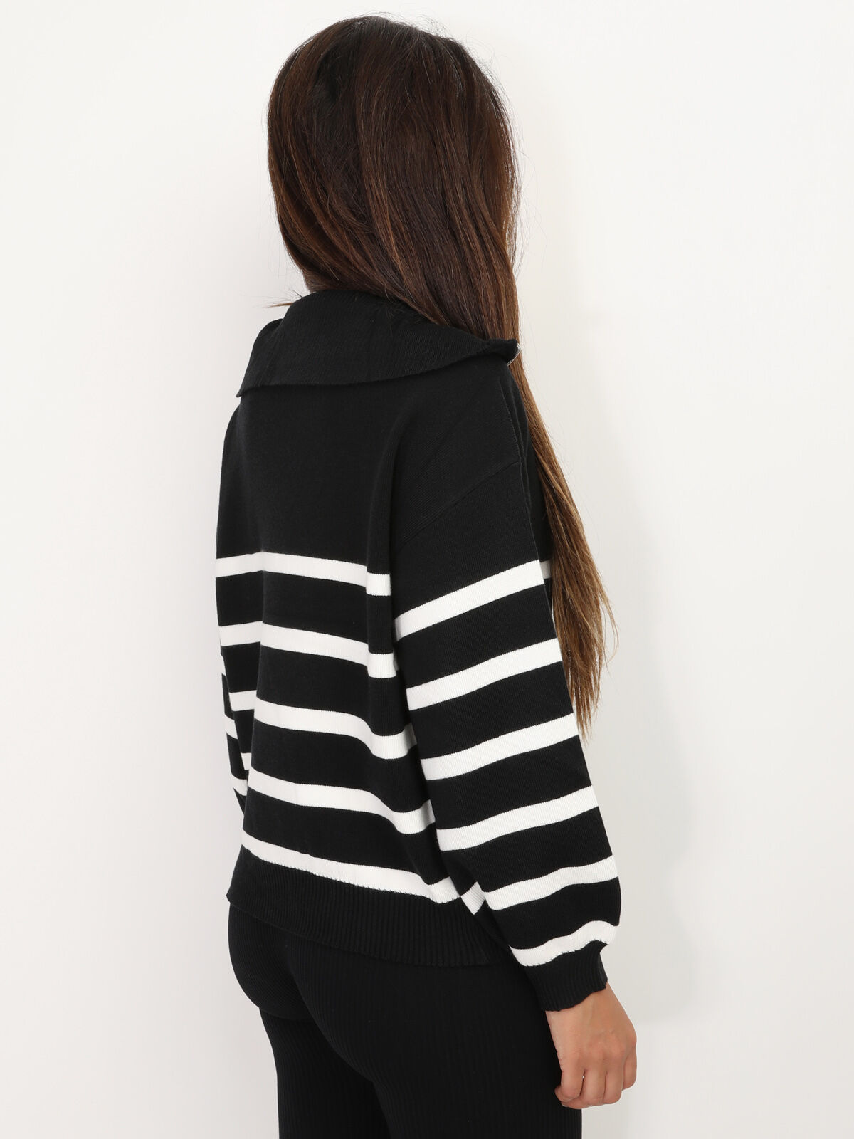 Pull à col zippé et rayures- Noir