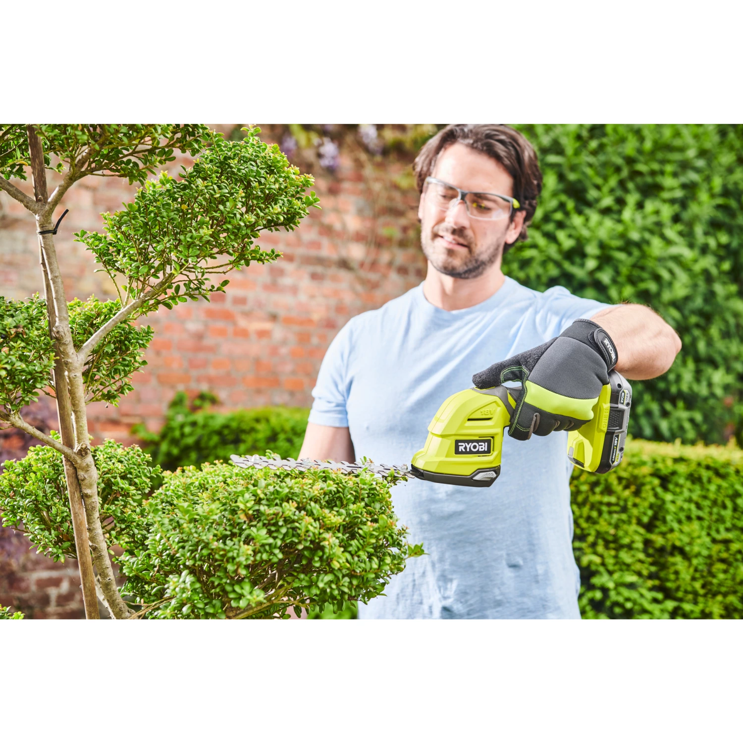 Ryobi RY18GSA-0 One  18V Li-ion Accu 2-in-1 Snoeischaar body - 200 mm
