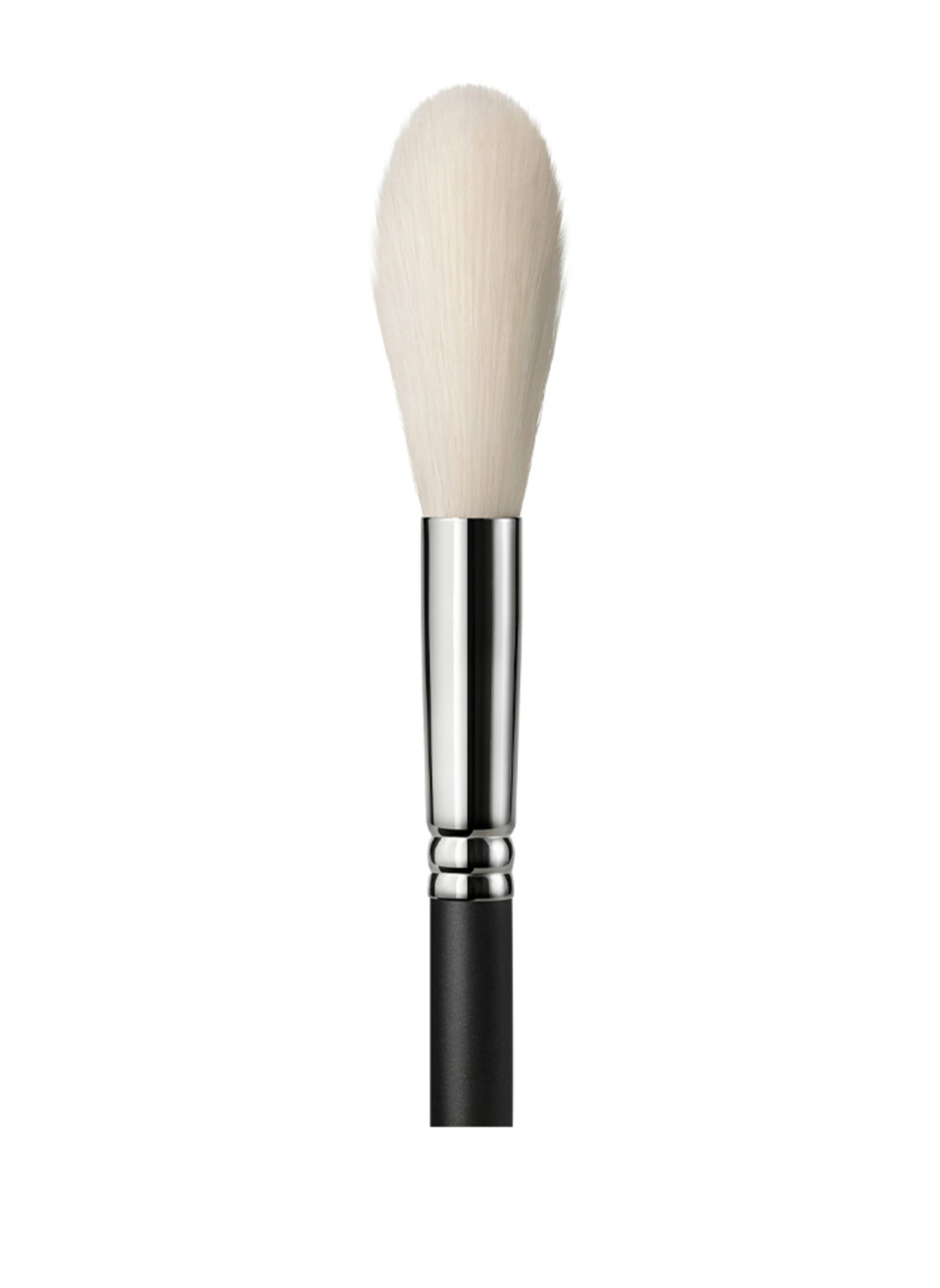 M.A.C 137S LONG BLENDING