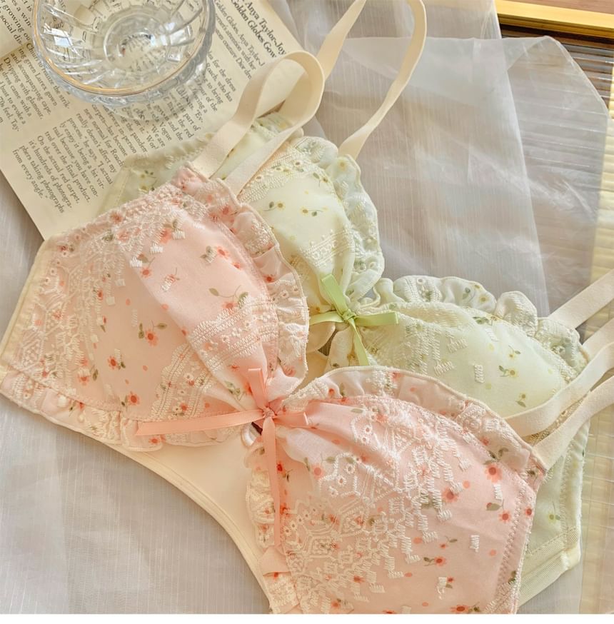 Nabla - Beha/slip/set met bloemenprint en ruches en smokwerk