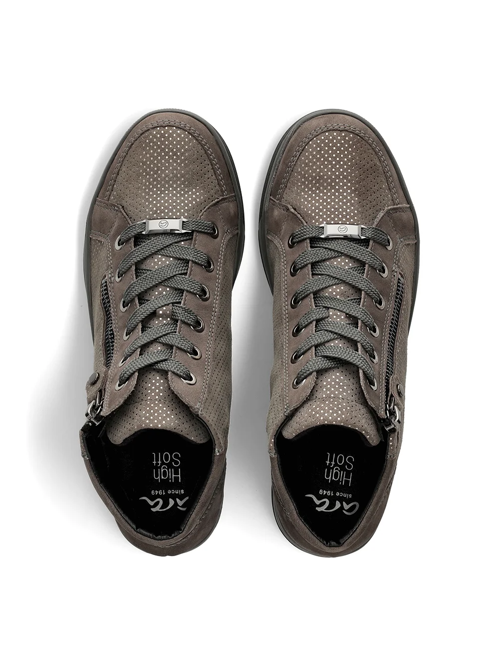 Hightop Sneaker Rom street