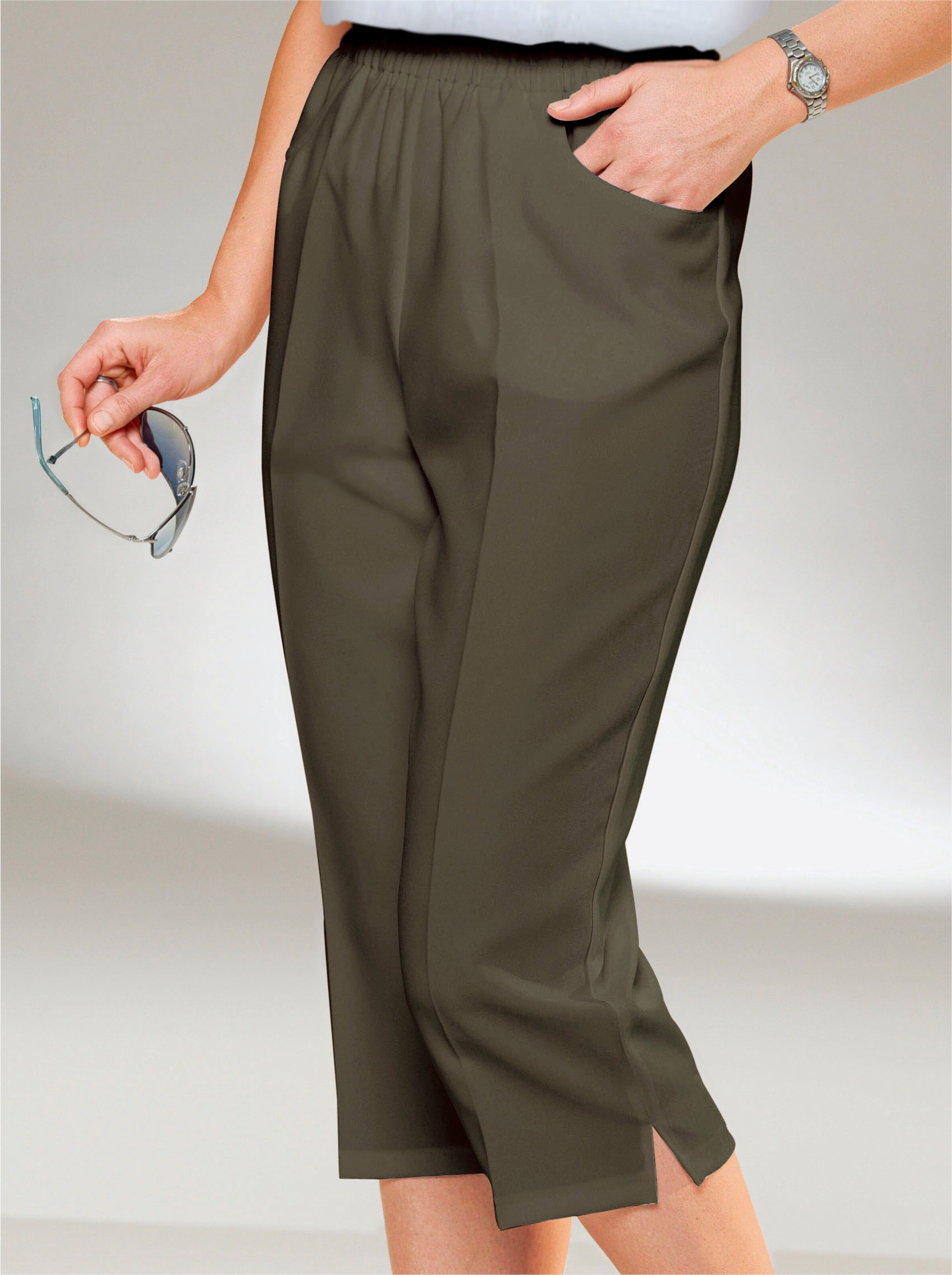 Caprihose mit Bügelfalte