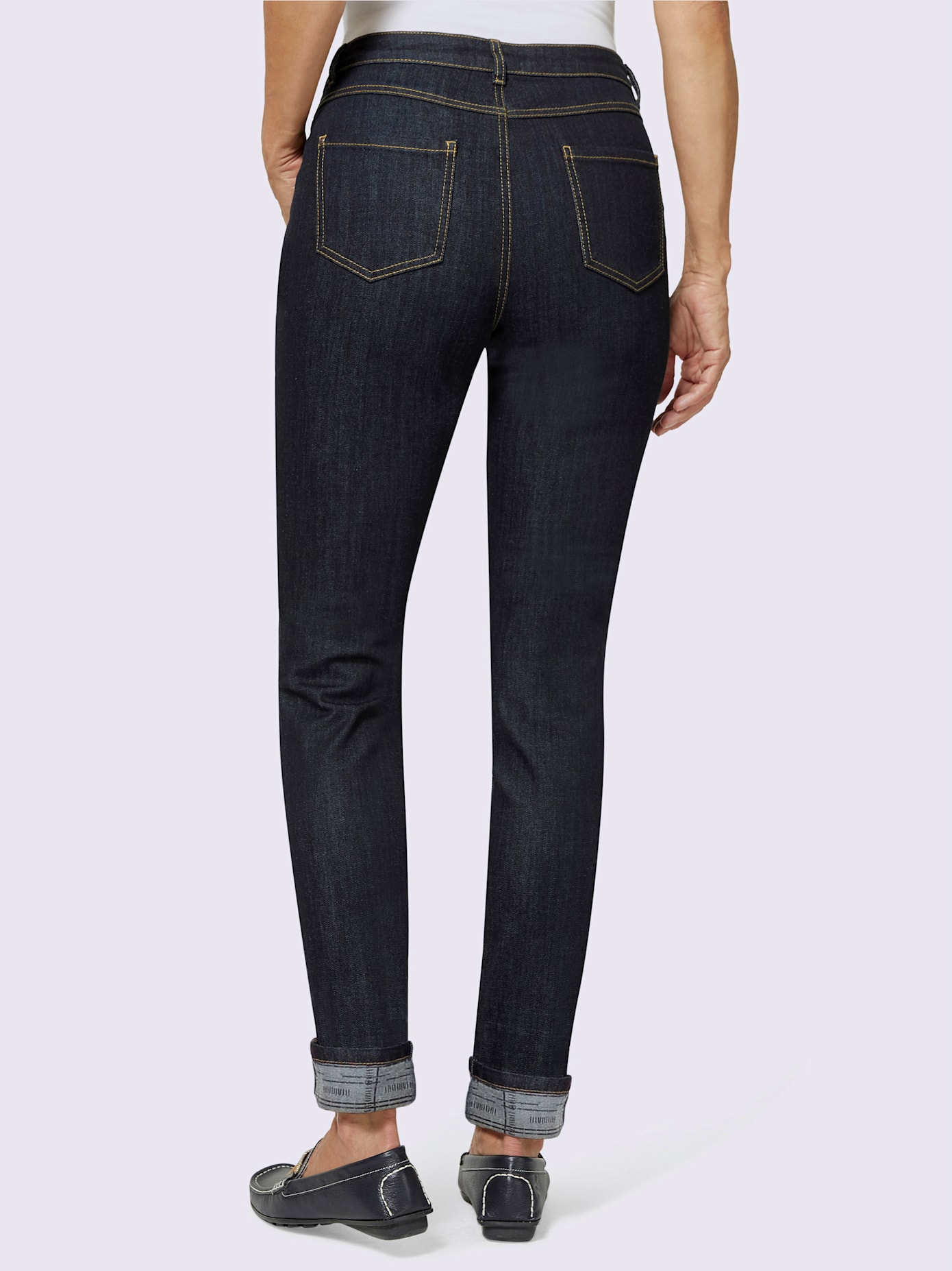Jean basique femme avec ourlets