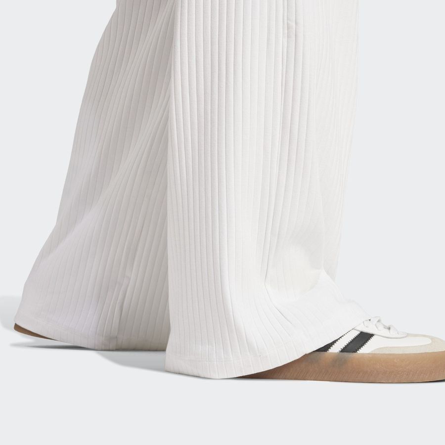 Adidas Original Pantalon large côtelé Essentials