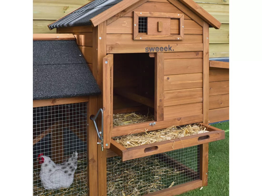 Poulailler en bois GALINETTE. 3 poules. cage à poule avec enclos