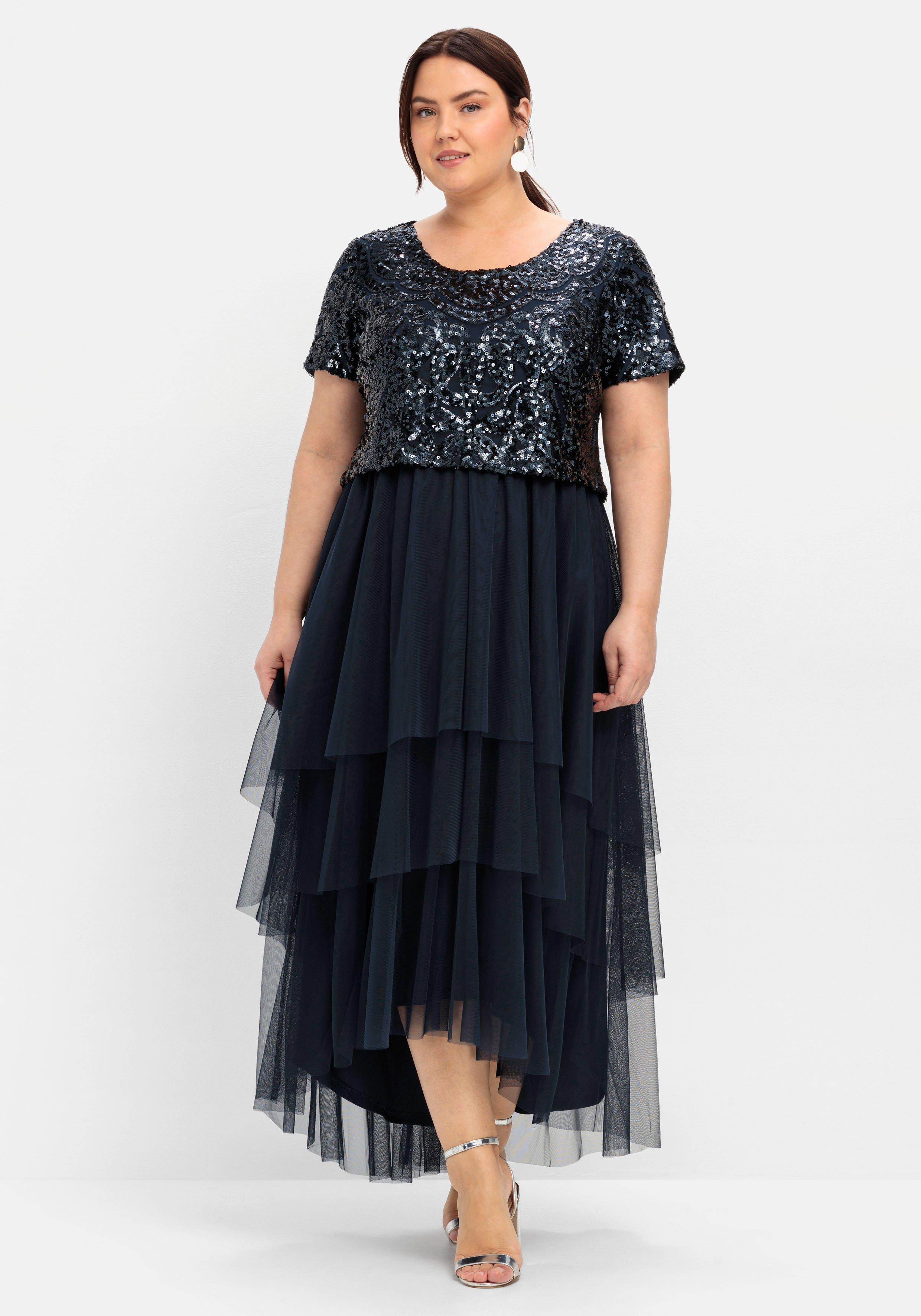 Abendkleid mit lose fallendem Paillettenoberteil