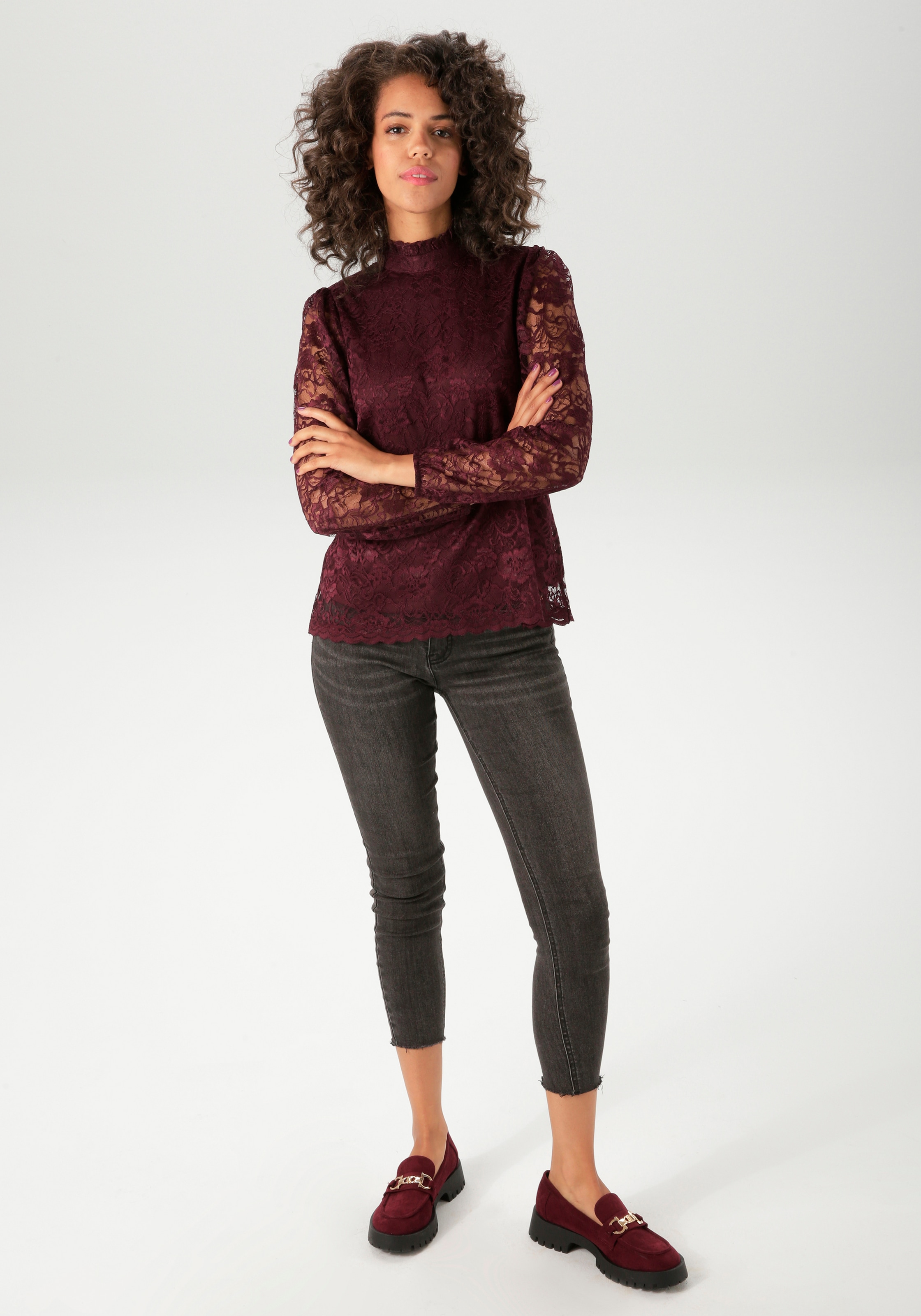 Aniston CASUAL Spitzenbluse , aufwändig mit edlen Rosen verziert - NEUE KOLLEKTION