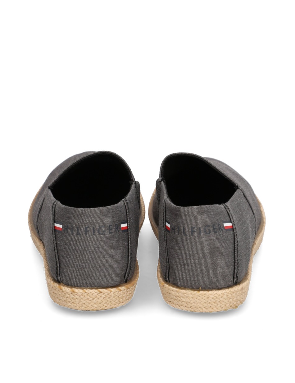 RECYCLED CHAMBRAY SLIP ON
