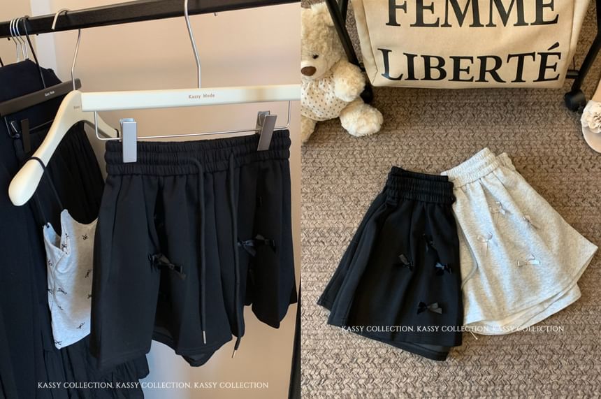 Closette - Zweetshorts met trekkoord in de taille en strik