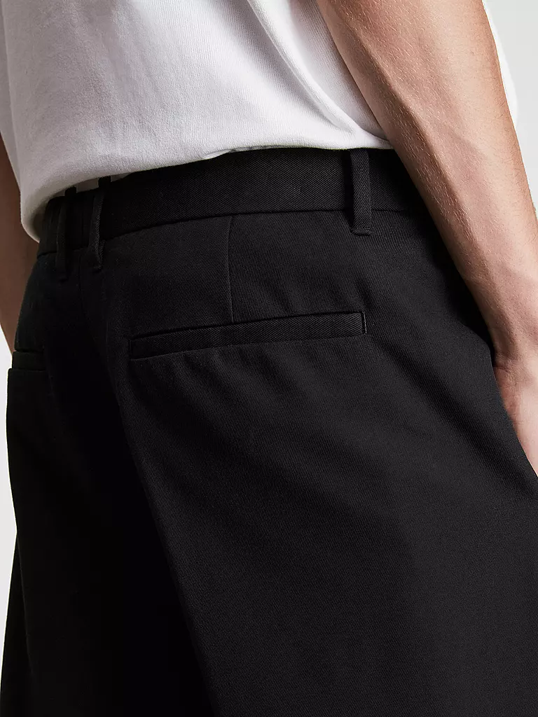 ALLSAINTS Hose Slim Fit 7/8 Tallis schwarz