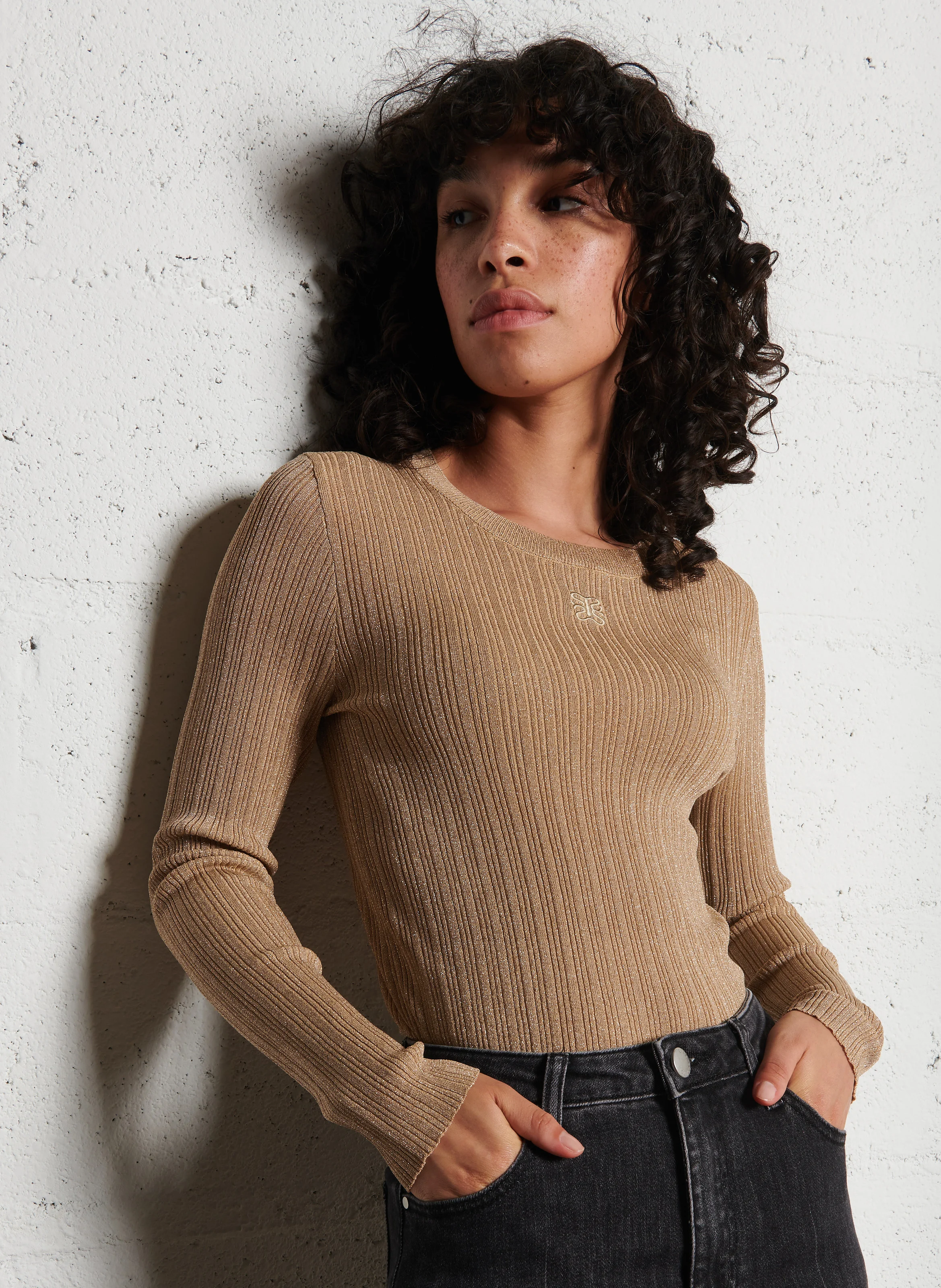 PRAVEG - Top ajusté col rond à paillettes | Beige