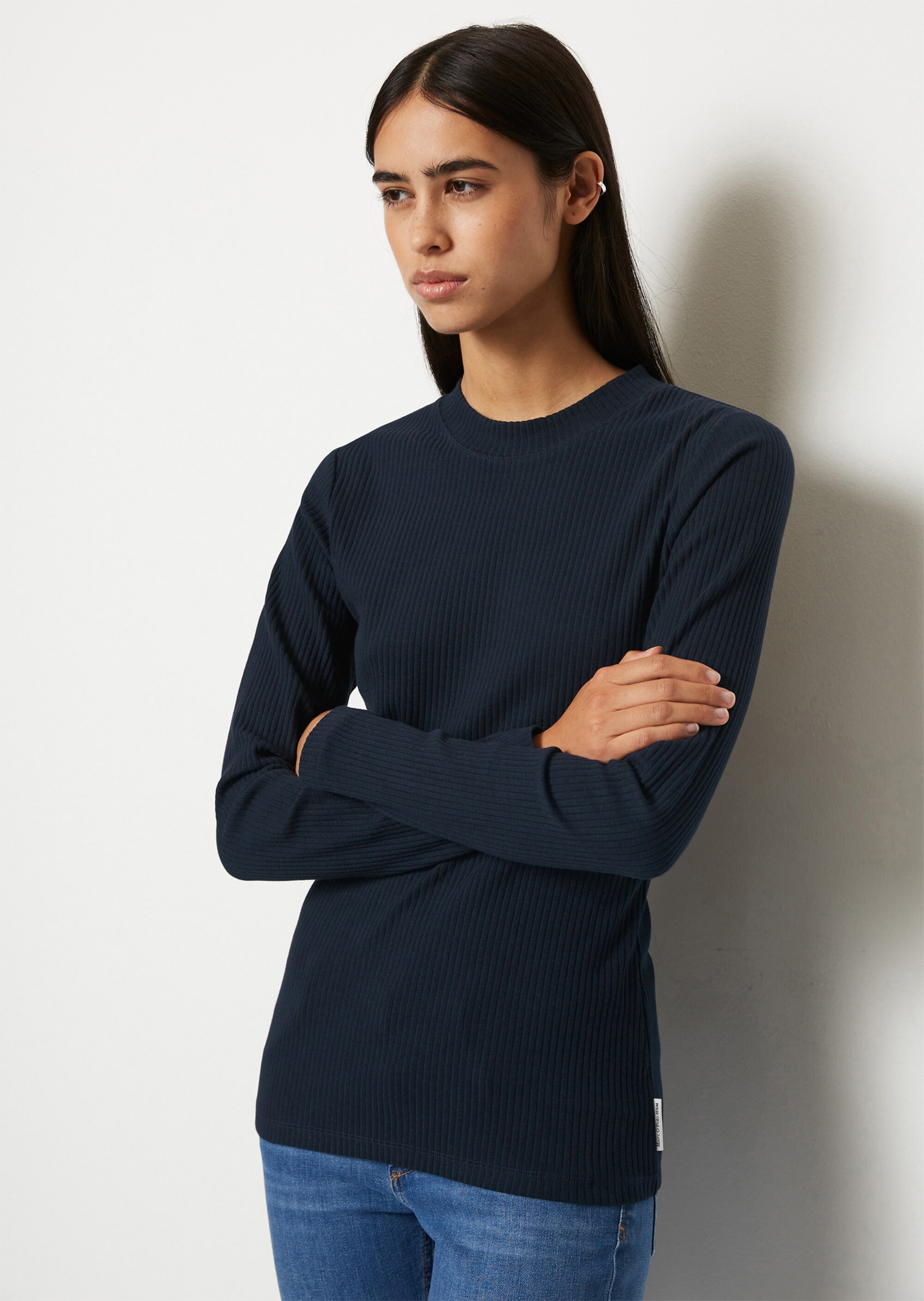 Geripptes Rundhals-Longsleeve regularaus Organic Cotton-Jersey