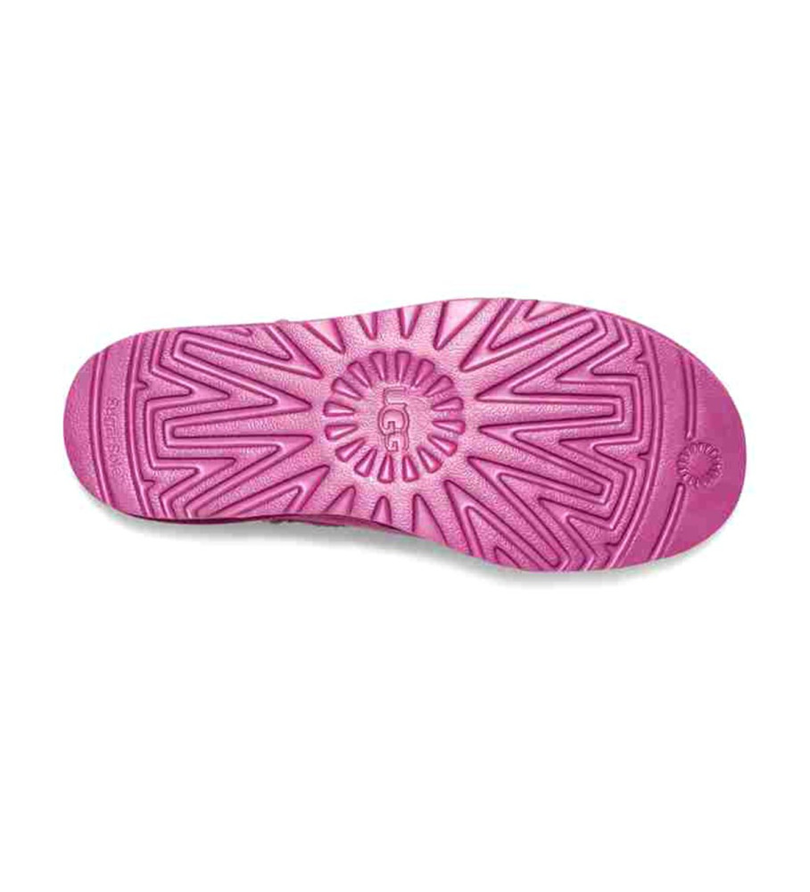 Botas de cano curto UGG Classic Ultra Mini em couro, rosa