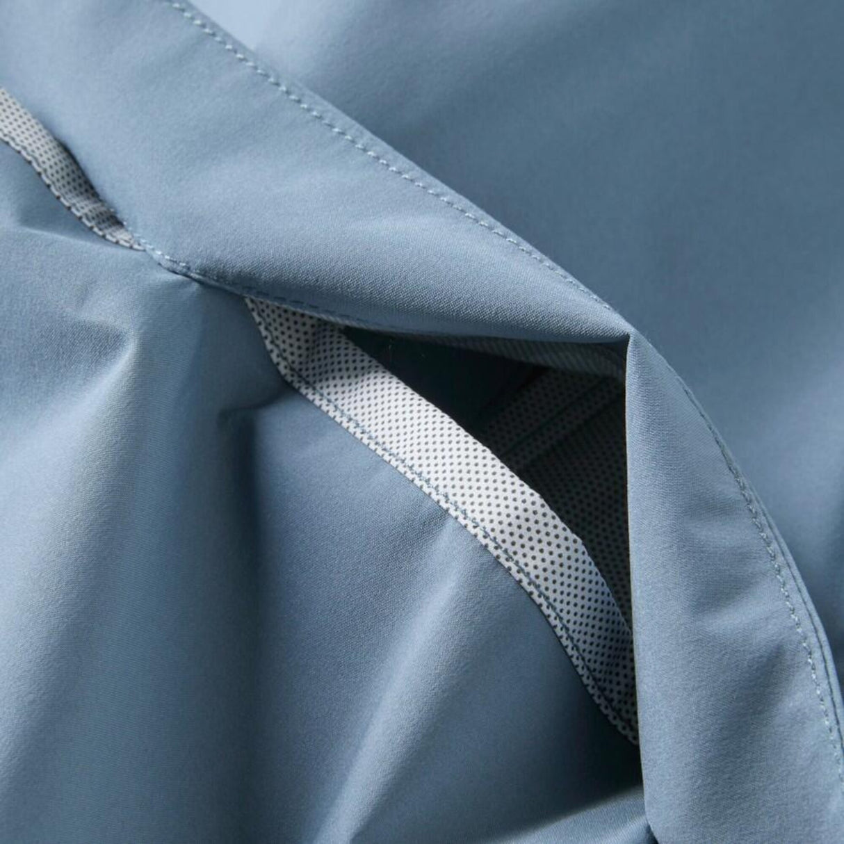 Mizuno<br>Waterproof 20K ER Jacket