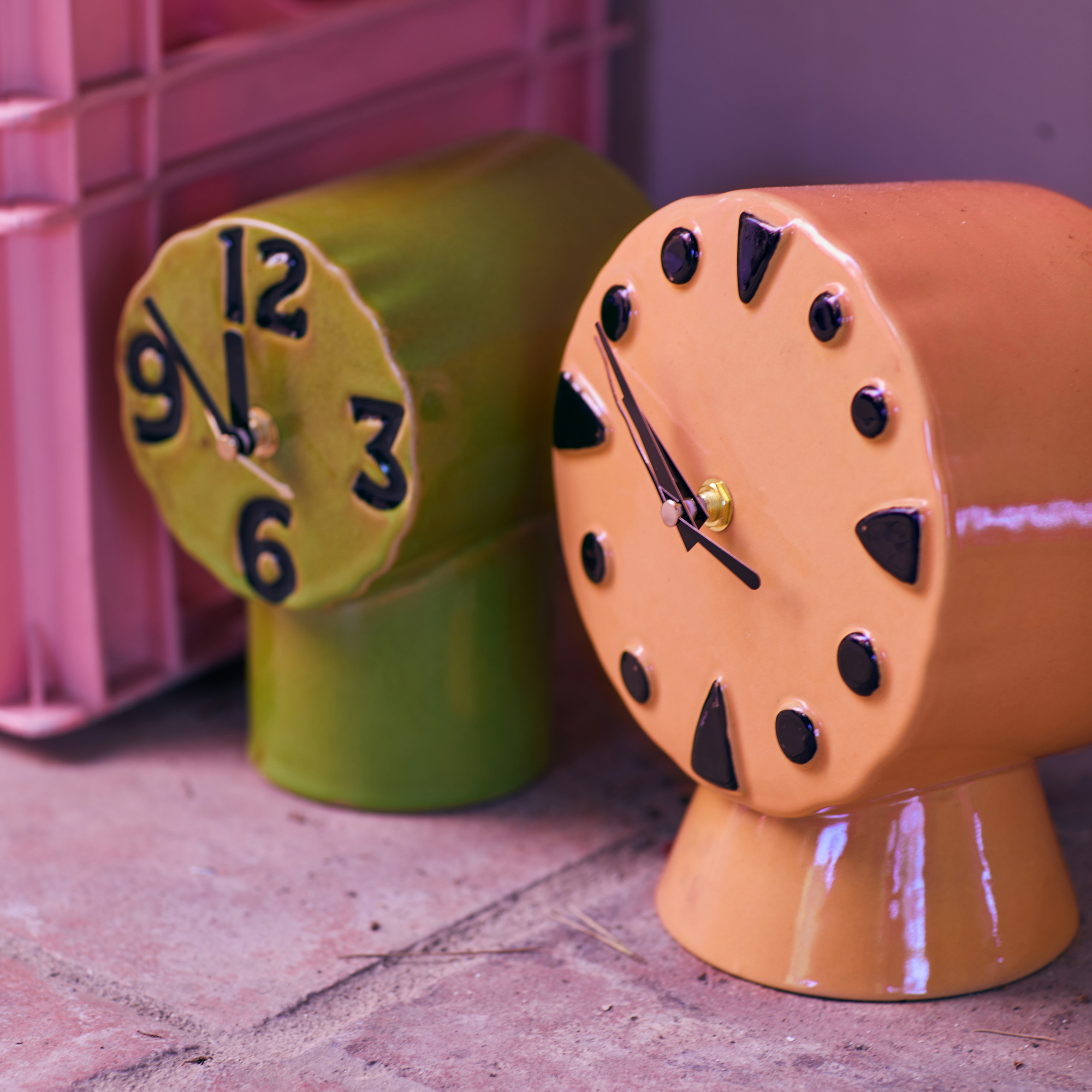 Klok Retro Ceramic peach