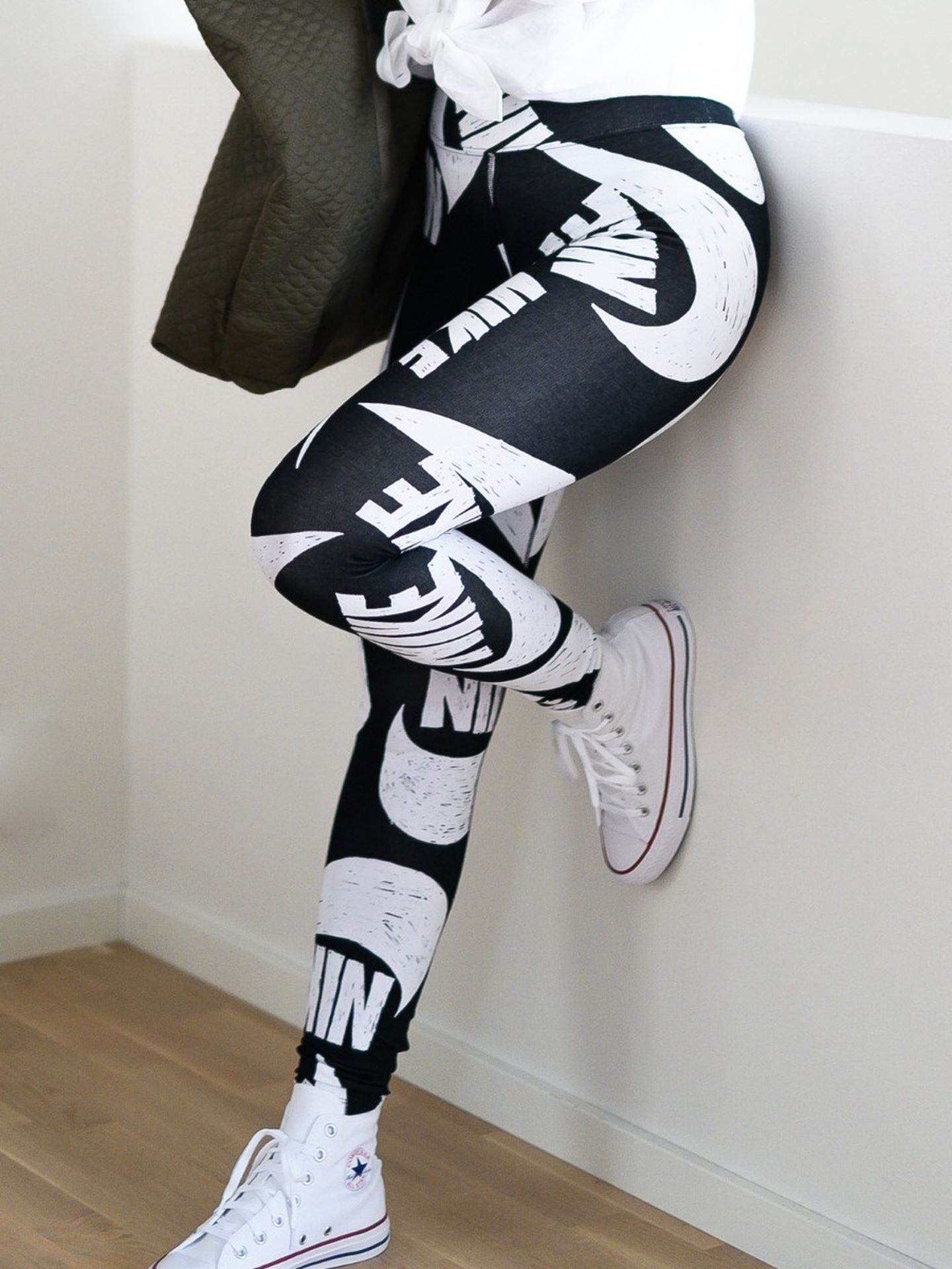 Icon Clash Legging
