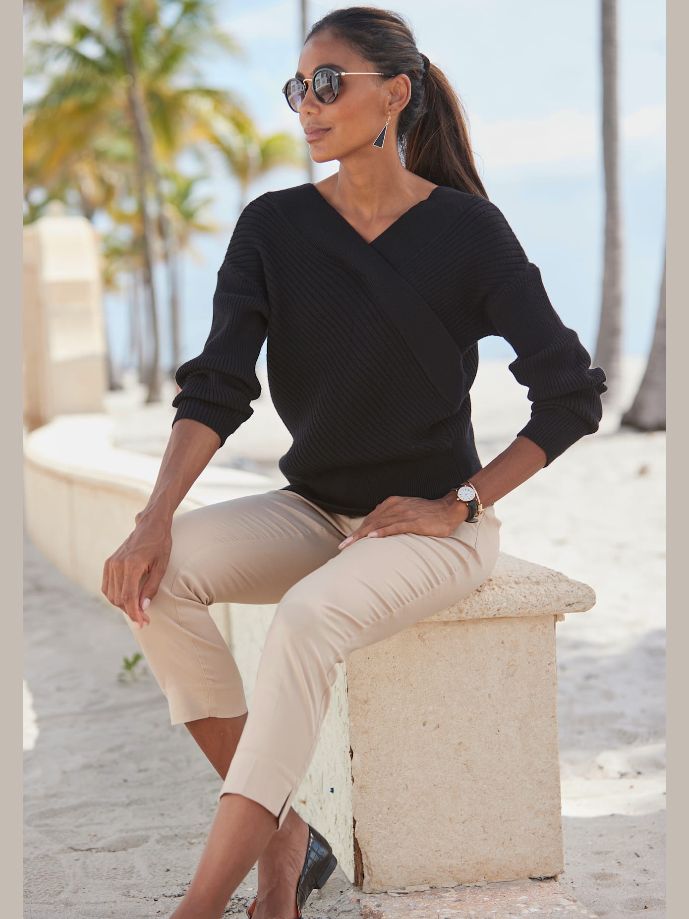 Pull en tricot encolure originale