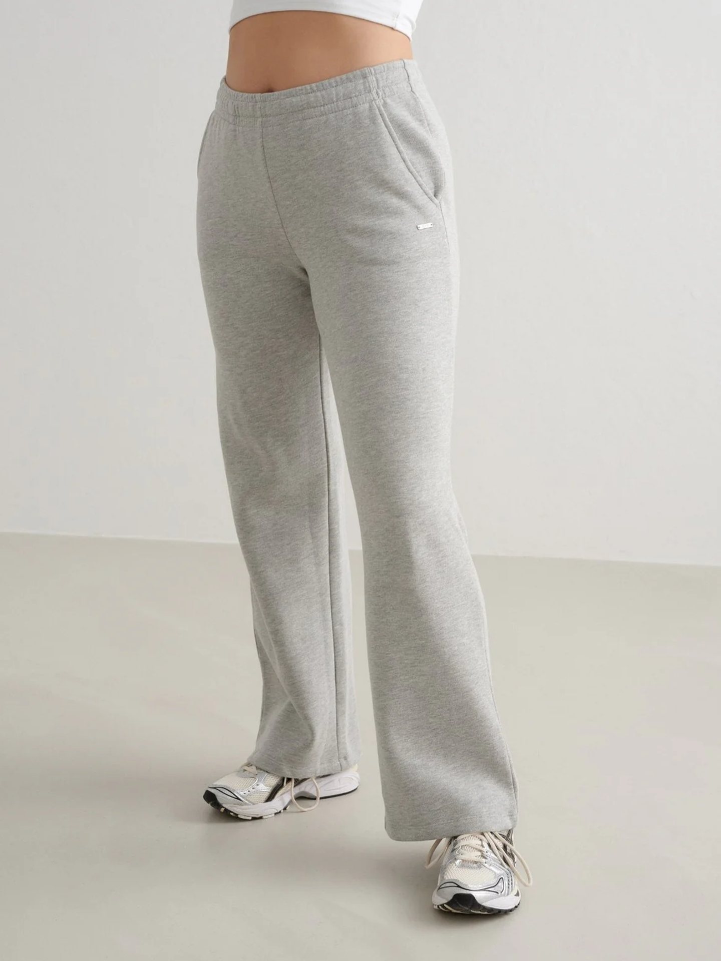 Wide Sweat Pants